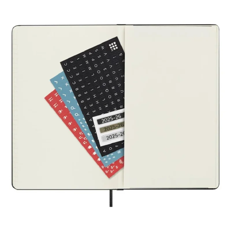 MOLESKINE Határidőnapló 2025/26 18 hónap, heti, kemény borítású, fekete (L).