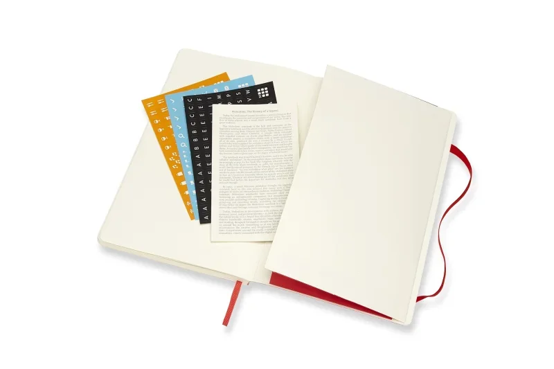 MOLESKINE Határidőnapló 2025/26 18 hónap, heti, puha borítású, skarlát piros (L)