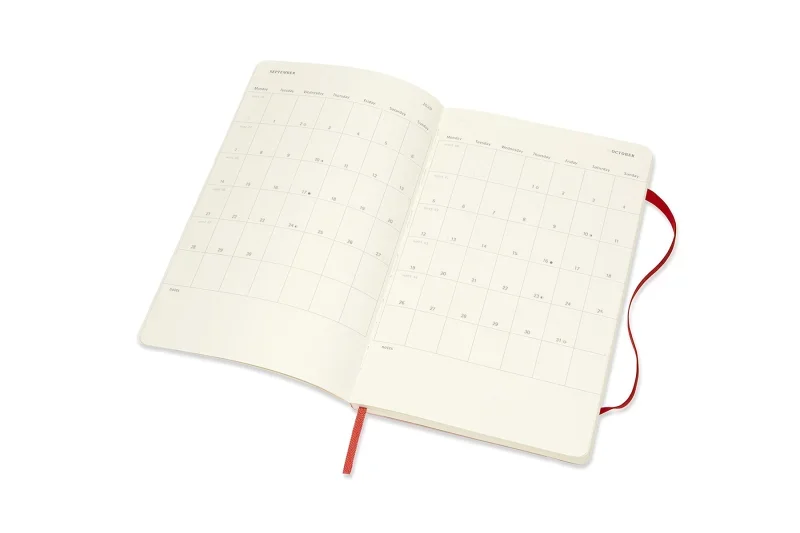 MOLESKINE Határidőnapló 2025/26 18 hónap, heti, puha borítású, skarlát piros (L)