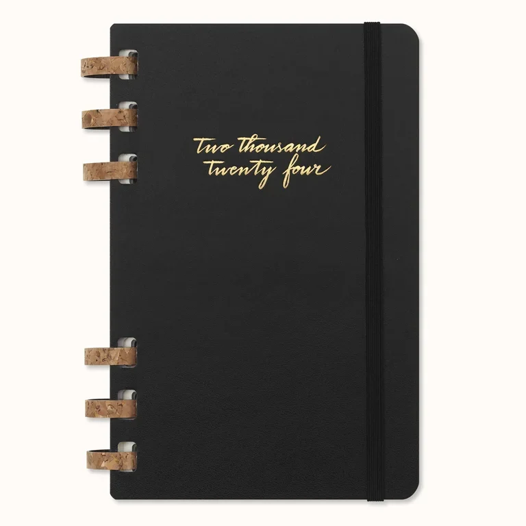 MOLESKINE Spirál Határidőnapló 2026 12 hónap, SOLAR kemény borító, FEKETE (L)