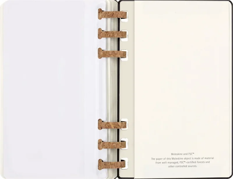 MOLESKINE Spirál Határidőnapló 2026 12 hónap, SOLAR kemény borító, FEKETE (L)