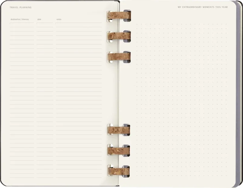 MOLESKINE Spirál Határidőnapló 2026 12 hónap, SOLAR kemény borító, FEKETE (L)