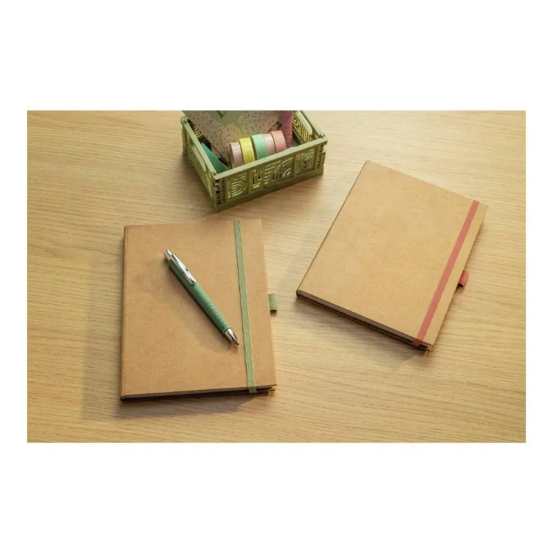Sigel Jolie notesz, sima, 15x20 cm, 192 old. kraft, gumipánttal, DIY